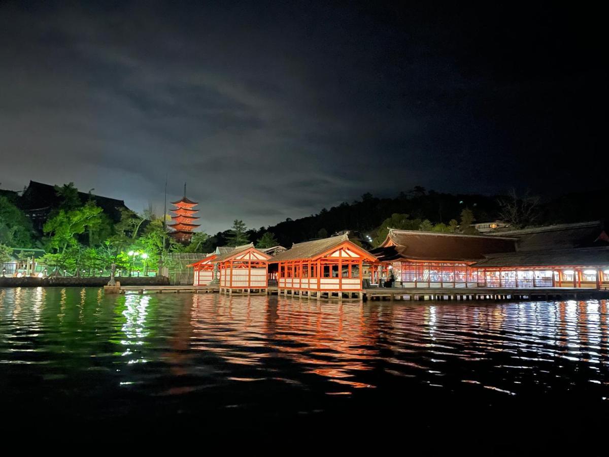 Готель Miyajima Morinoyado Хацукаїті Екстер'єр фото