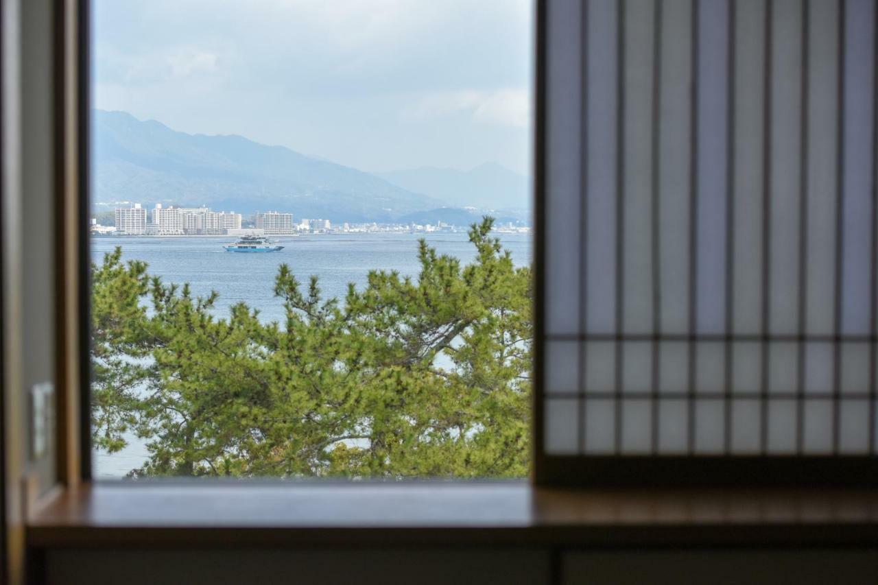 Готель Miyajima Morinoyado Хацукаїті Екстер'єр фото
