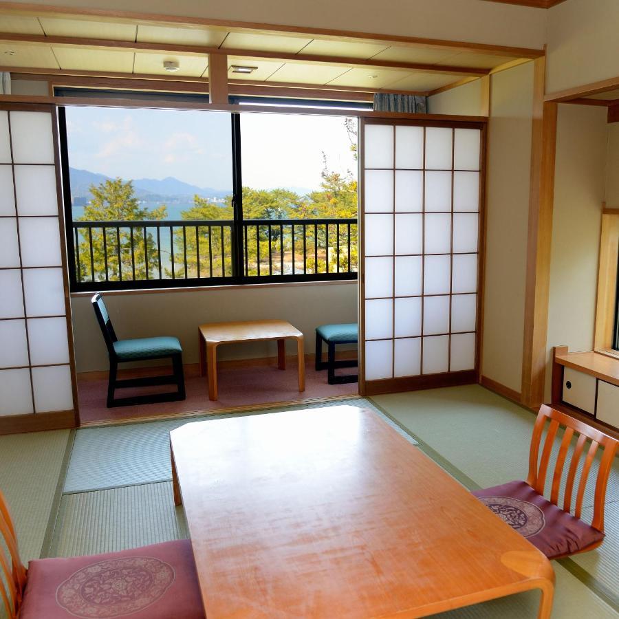 Готель Miyajima Morinoyado Хацукаїті Екстер'єр фото